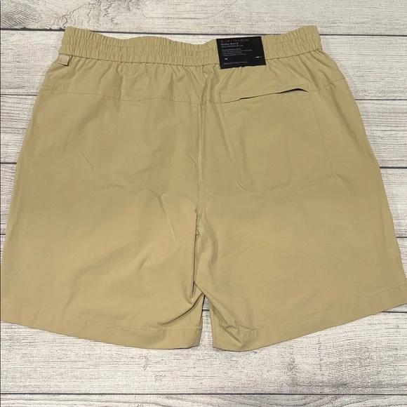 🍋Men’s Lululemon Bowline Short 8” Size XL trench M7ARQS🍋